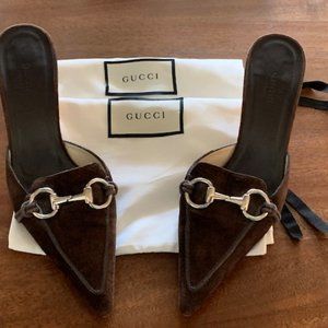 Gucci kitten heel mules/slides with silver horsebit (like new)